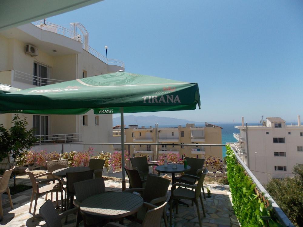 Summer Dream Hotel Sarandë Eksteriør bilde