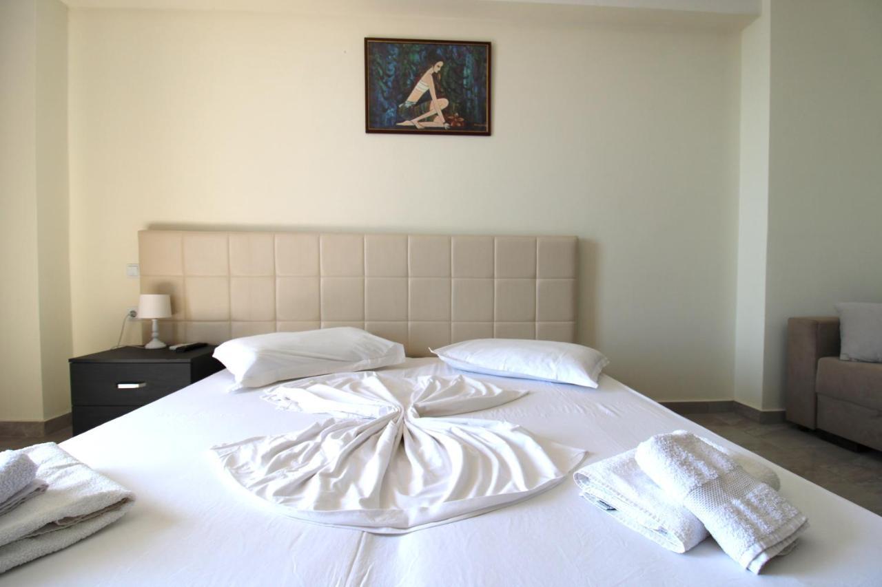 Summer Dream Hotel Sarandë Eksteriør bilde