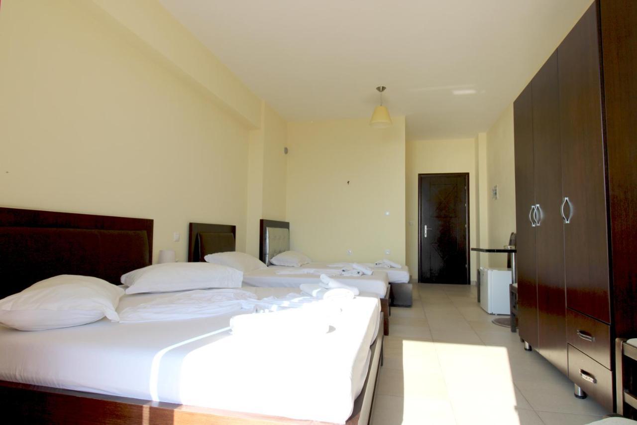 Summer Dream Hotel Sarandë Eksteriør bilde