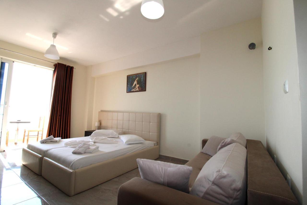 Summer Dream Hotel Sarandë Eksteriør bilde