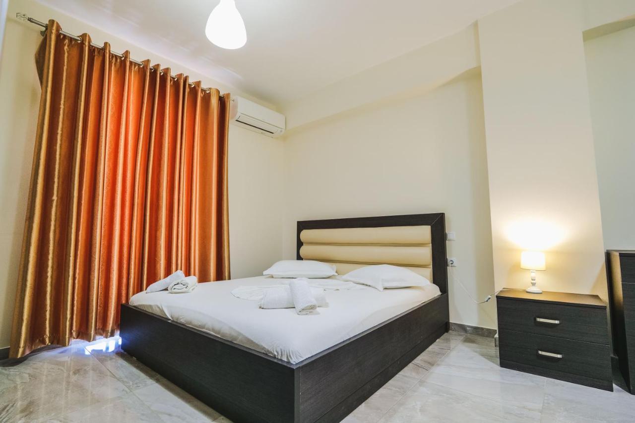 Summer Dream Hotel Sarandë Eksteriør bilde