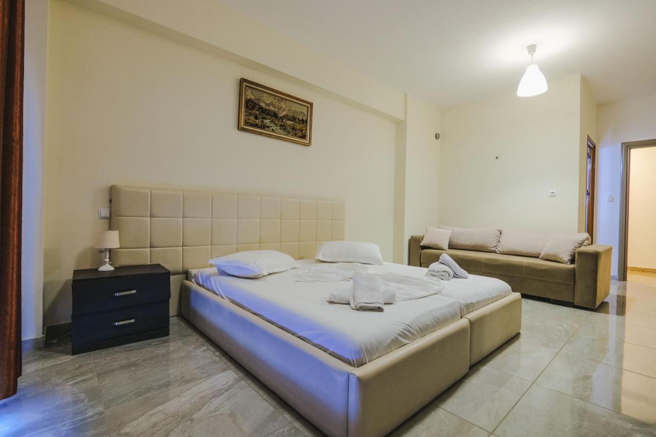 Summer Dream Hotel Sarandë Eksteriør bilde