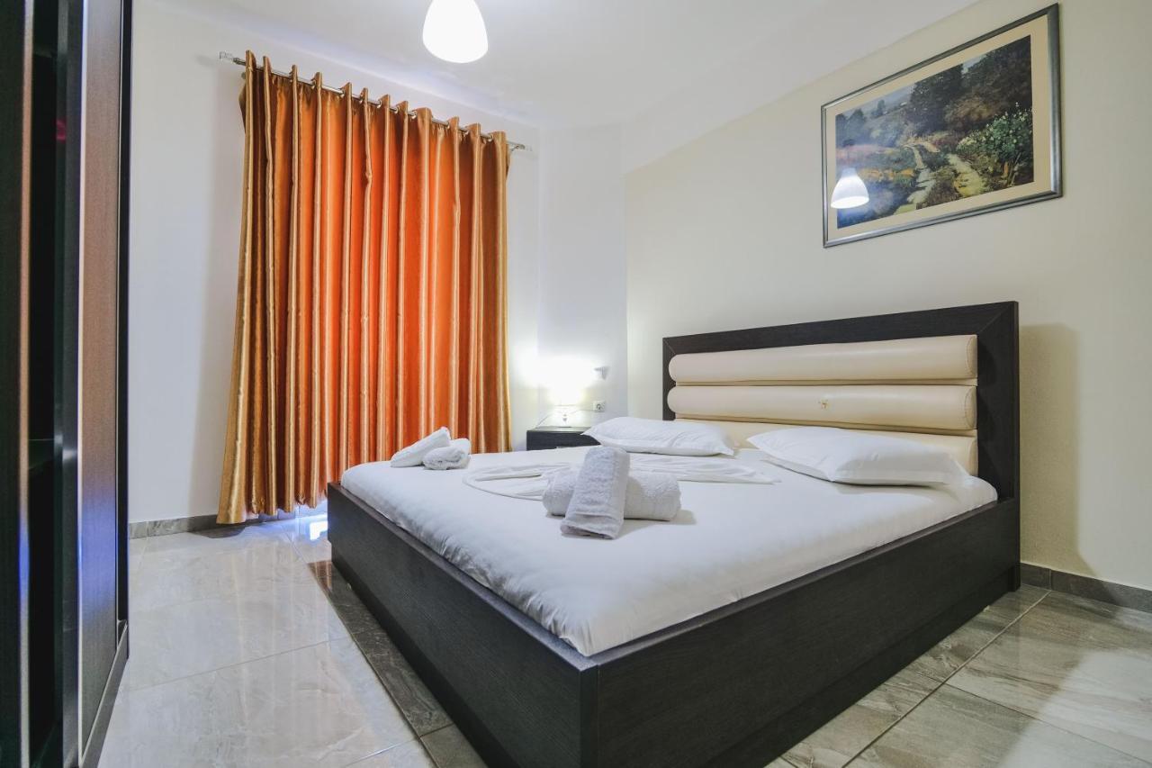 Summer Dream Hotel Sarandë Eksteriør bilde