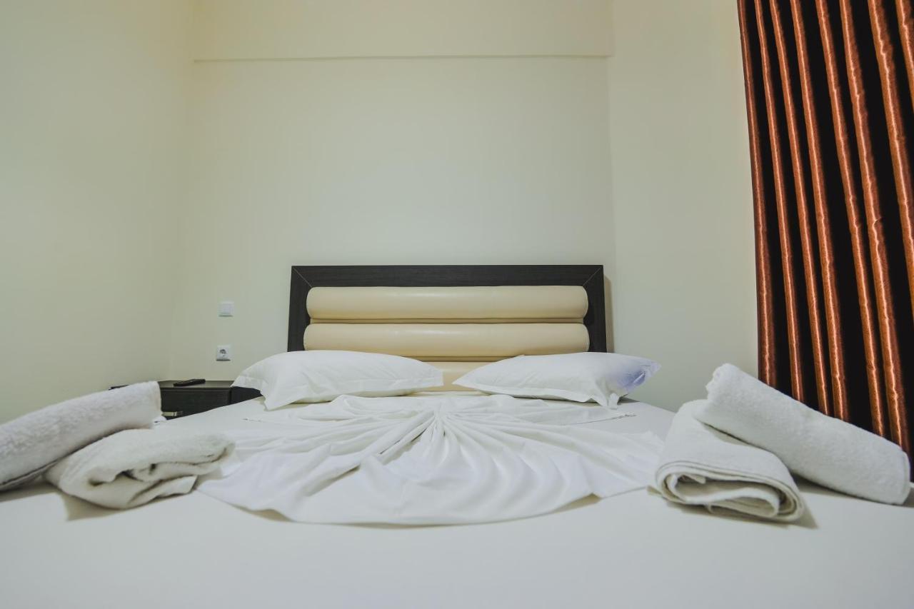 Summer Dream Hotel Sarandë Eksteriør bilde