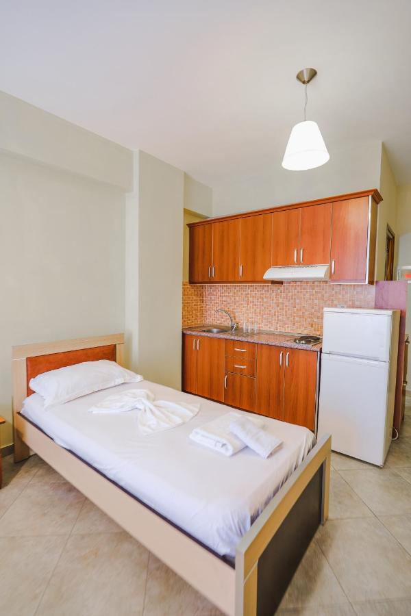 Summer Dream Hotel Sarandë Eksteriør bilde
