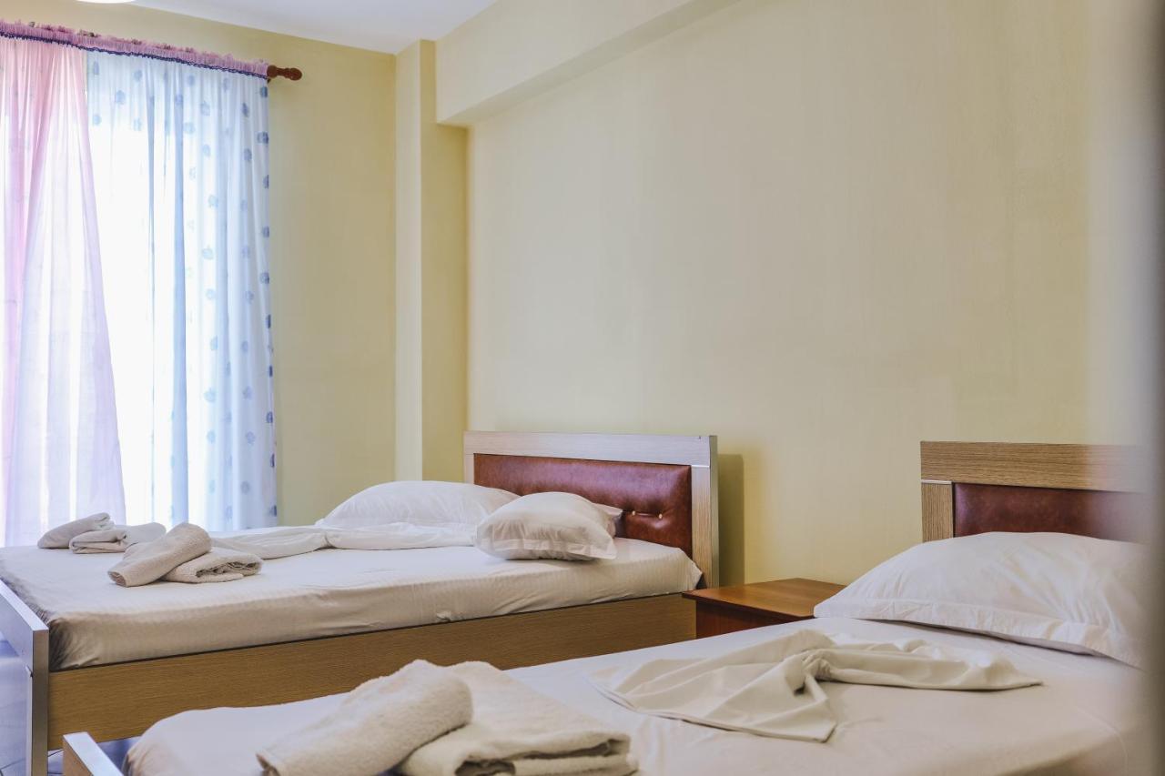 Summer Dream Hotel Sarandë Eksteriør bilde
