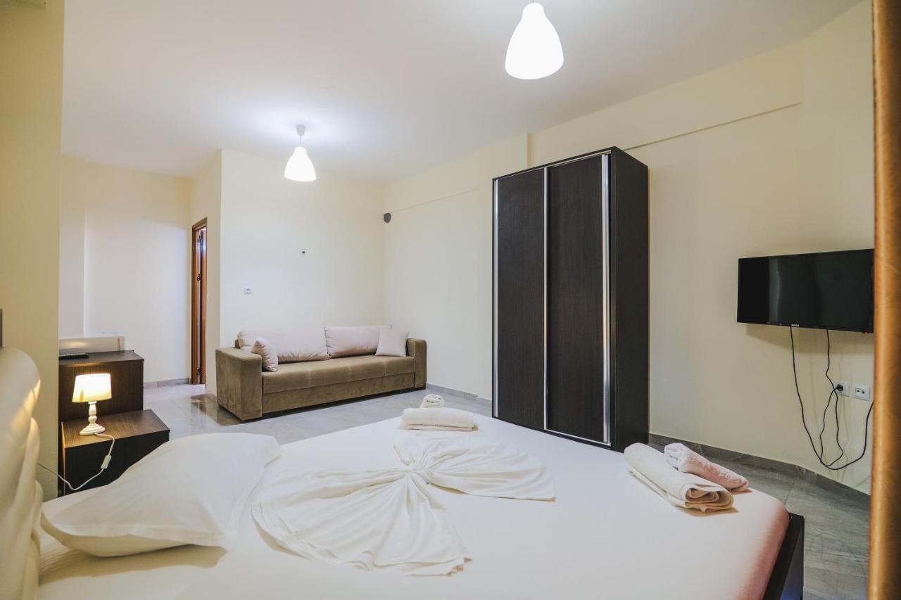 Summer Dream Hotel Sarandë Eksteriør bilde