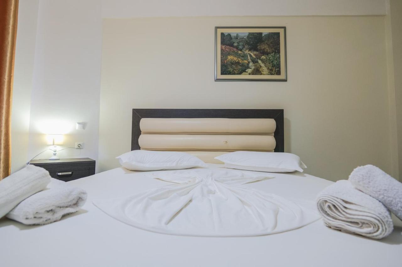 Summer Dream Hotel Sarandë Eksteriør bilde